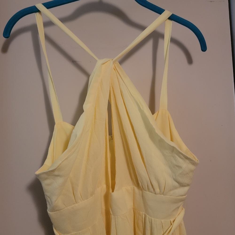 Keyhole Maxi Halter Dress